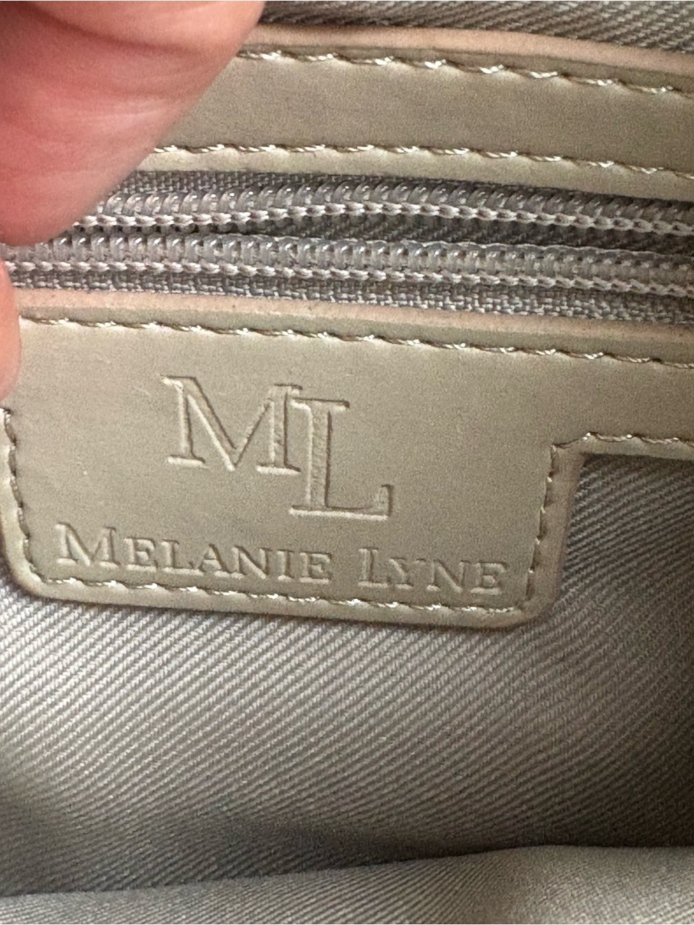 Melanie Lyne Colorblock Crossbody Shoulder Bag - Picture 5 of 10
